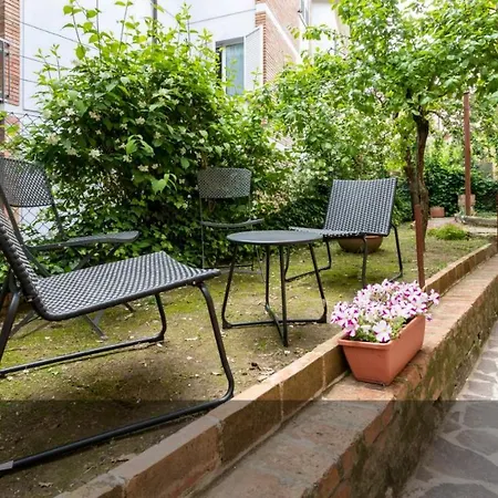 펜션 Via Del Toppo, 4 *