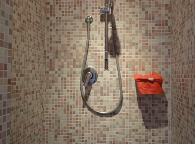 Via Del Toppo, 4 * פרוג'ה